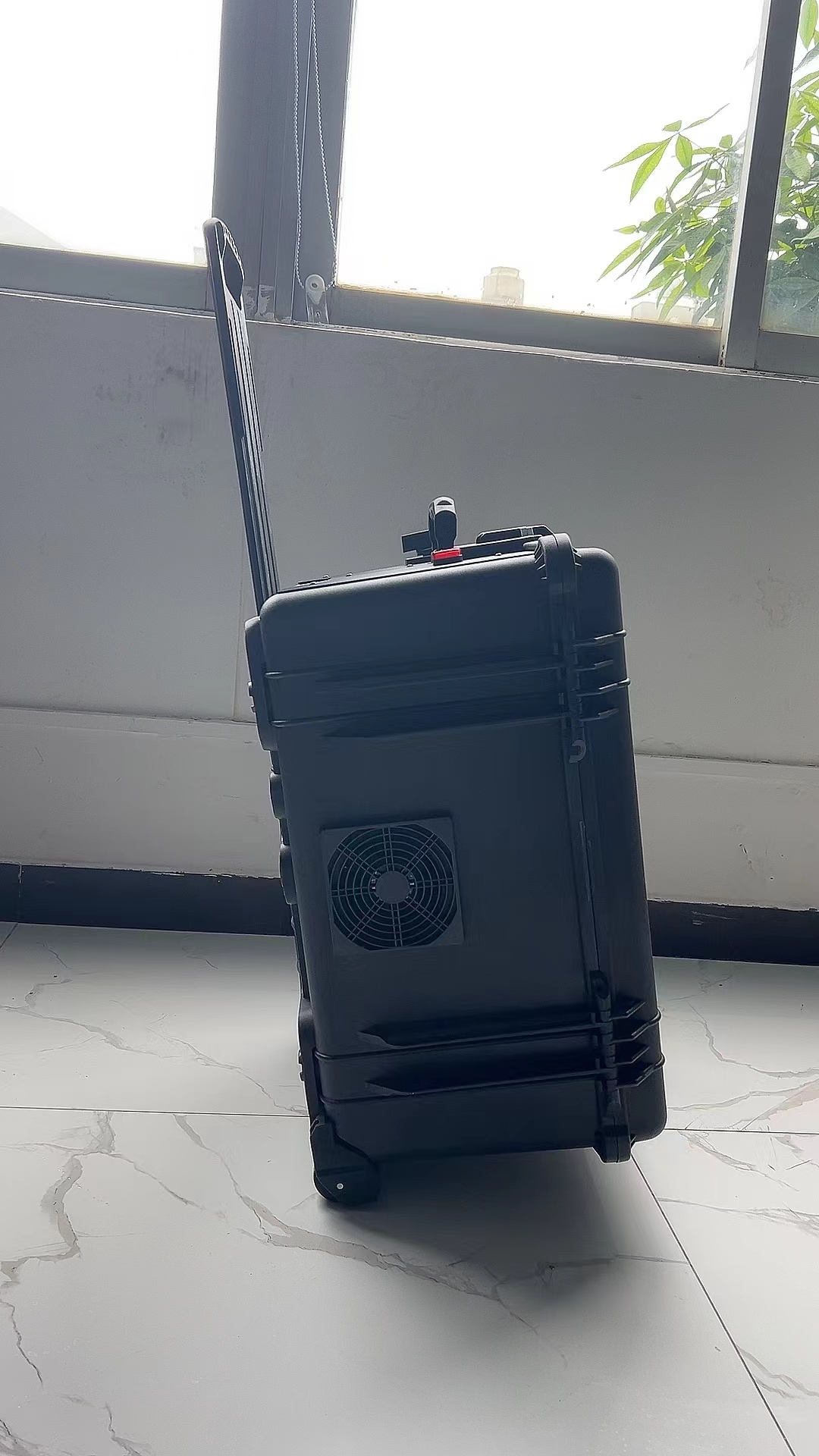 丰泽手拉箱型移动通信干扰器